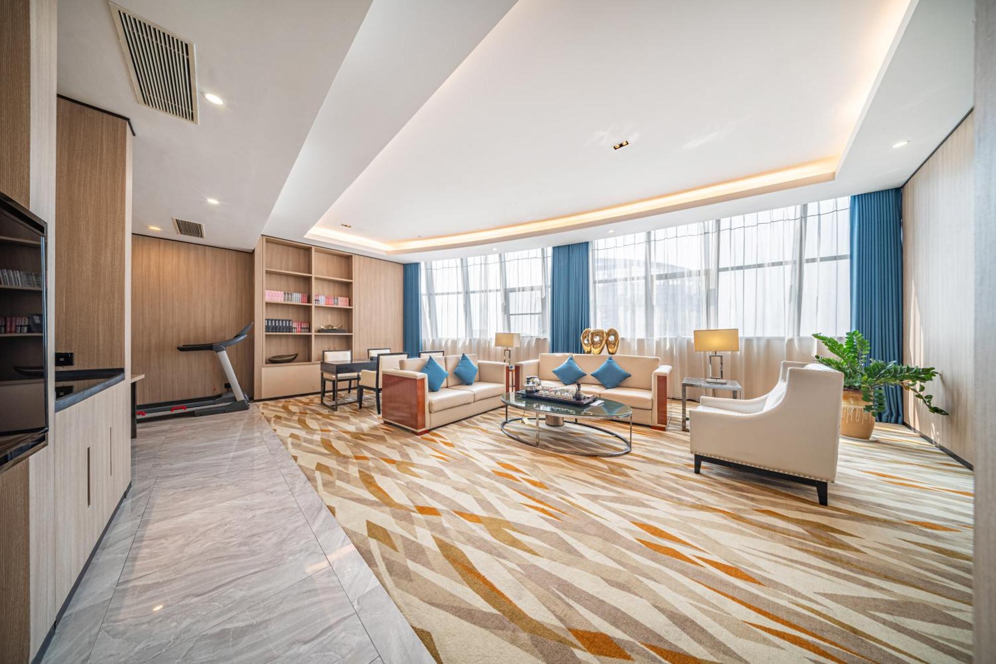 Days Hotel Suzhou Сучжоу Экстерьер фото