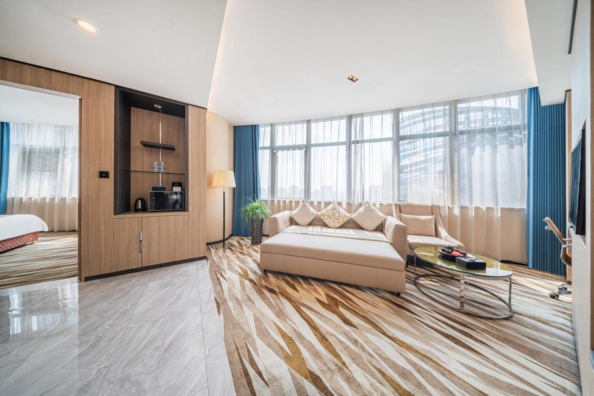 Days Hotel Suzhou Сучжоу Экстерьер фото